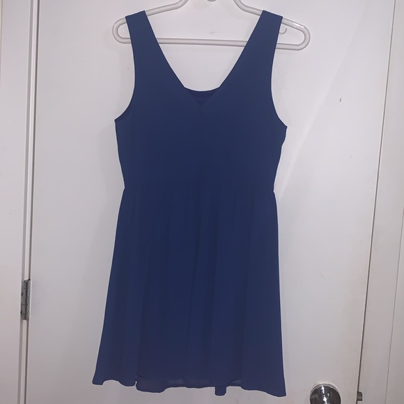 EUC Dress from Forecver 21. Measurements in photos. - Picture 2 of 9